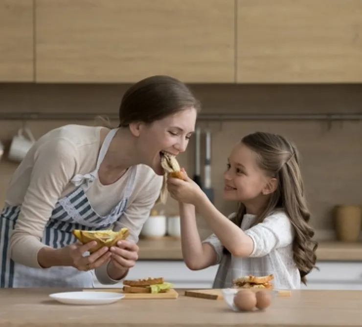 ¿Es bueno el pan para los niños? Beneficios, Etapas y Guía de Nutrición